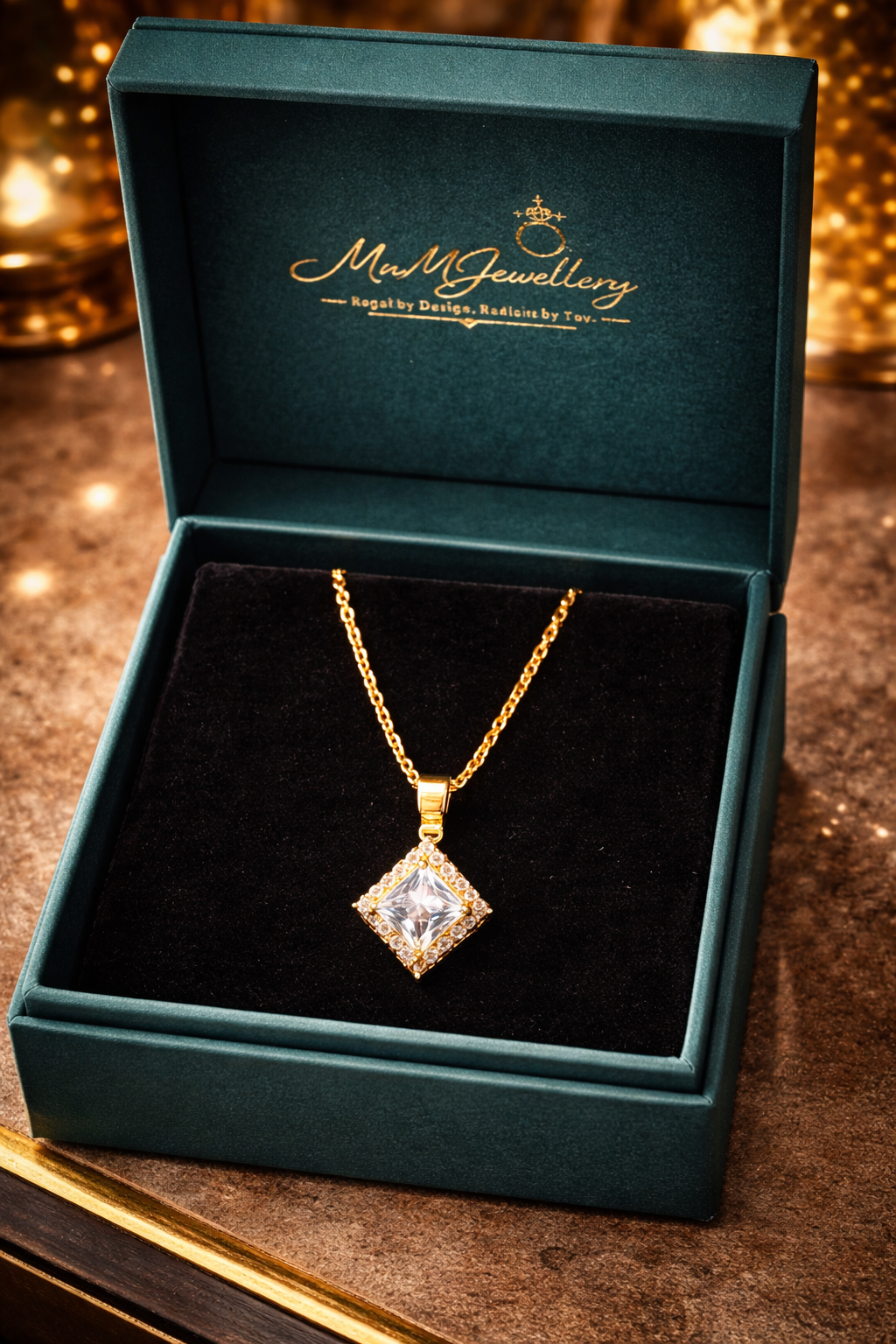 Luxe Square Crystal Gold Chain
| ₹ 565