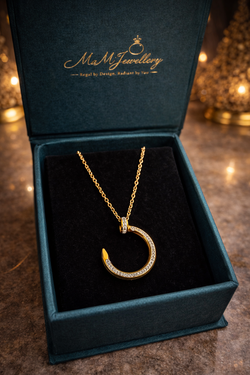 Luxe Crescent Pendant Chain – Gold Plated | 549