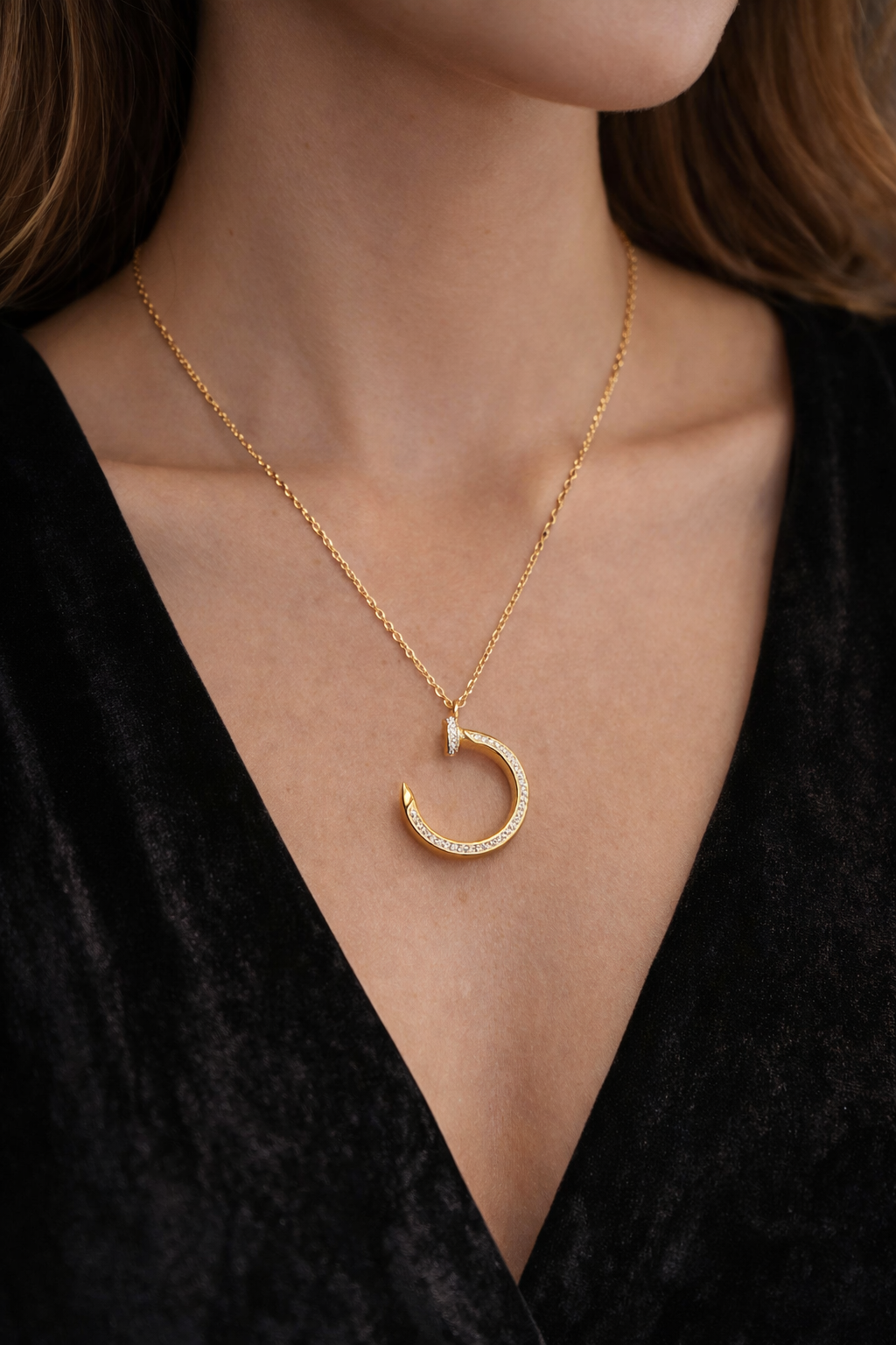 Luxe Crescent Pendant Chain – Gold Plated | 549