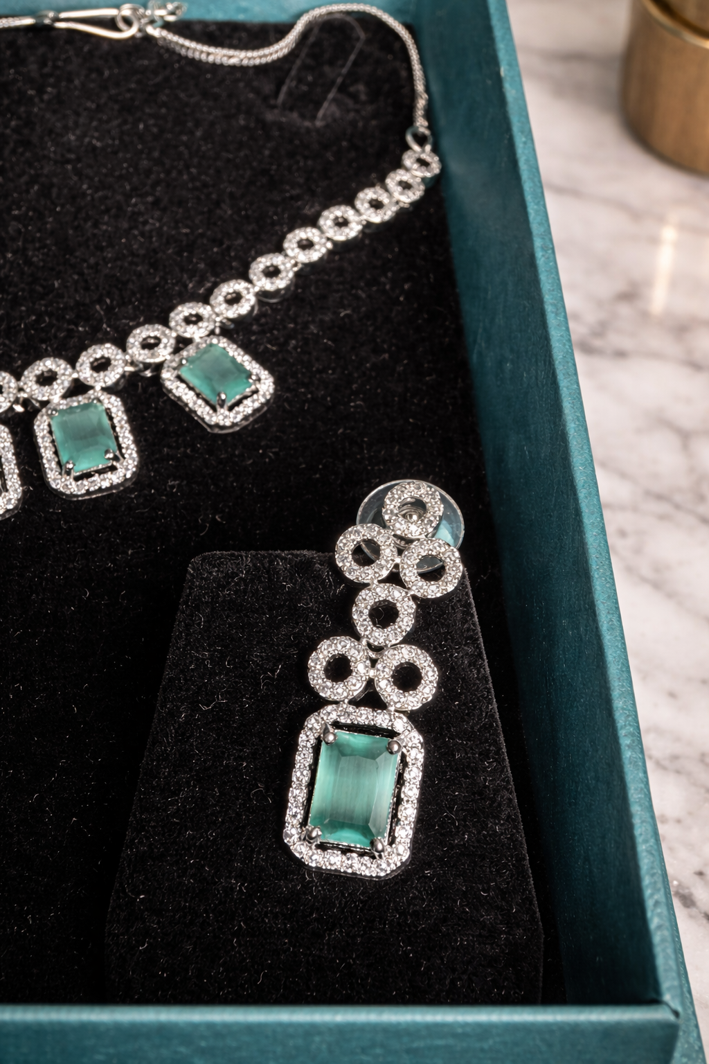 Emerald Luxe Statement Set | ₹ 2199