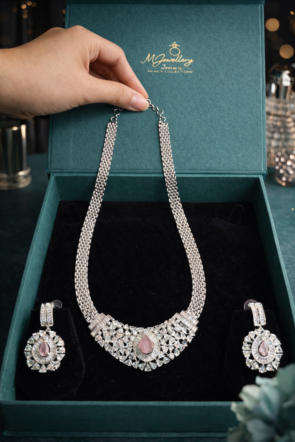 Celeste Blush Teardrop Diamond Set
| ₹ 3199