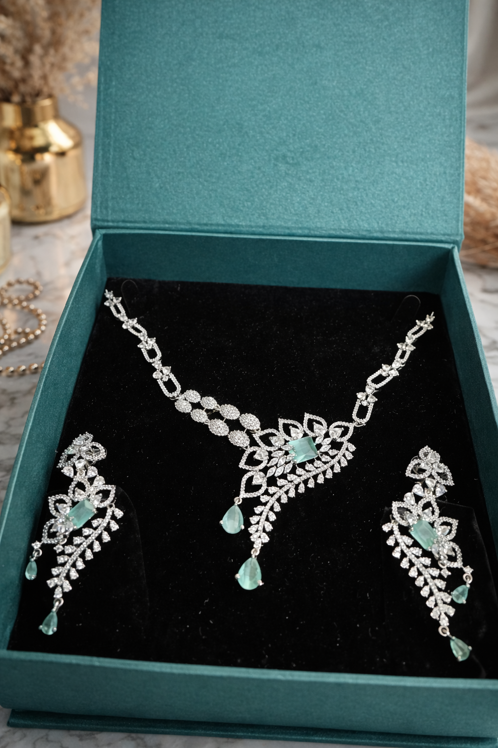 Emerald Elegance Luxe Necklace Set | ₹ 3299